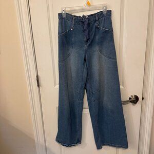 Junior Blue Jeans size 7/28
